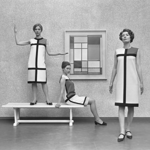 Mondriaanmode door Yves St Laurent (1966)